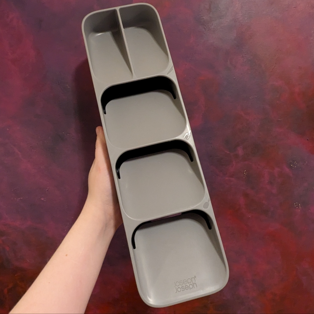 Joseph Joseph Gray Cutlery Organizer